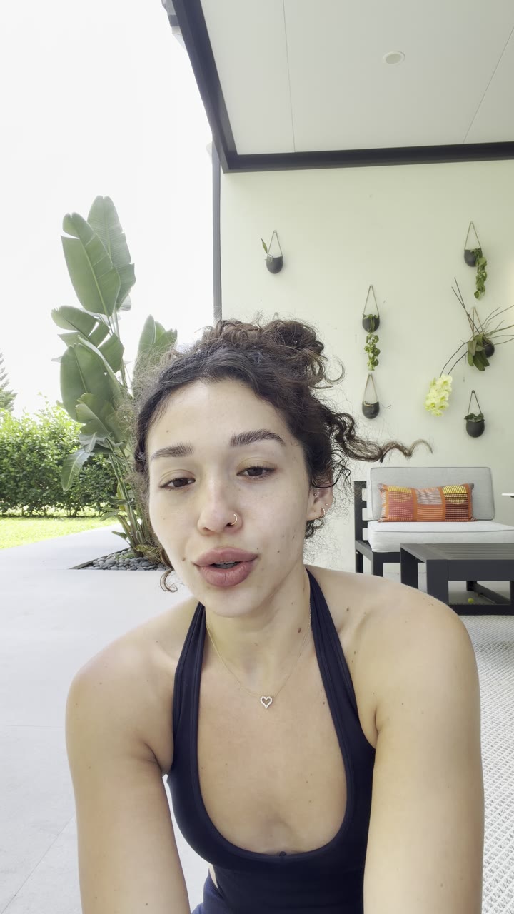 Alumna compartiendo su experiencia con KING